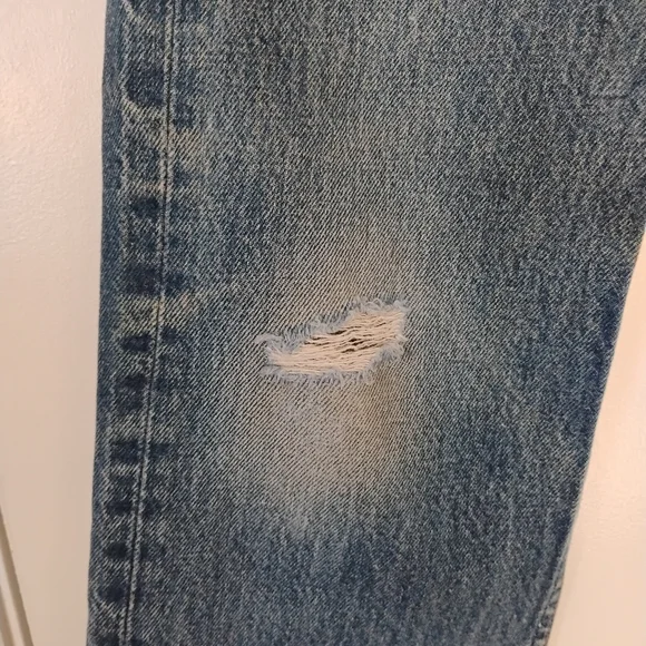Vintage Levi's 701 Student Fit Jeans- 22" Waist, Distressed Indigo - Picture 4 of 5